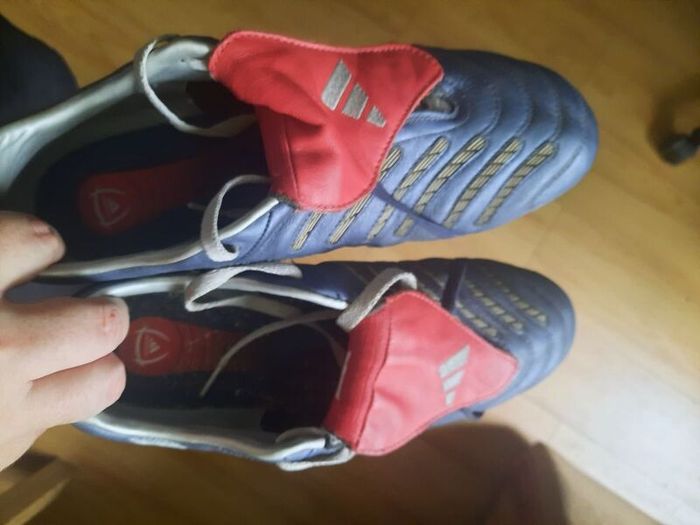 Rare Adidas 2004 Predator boots w/ tongue