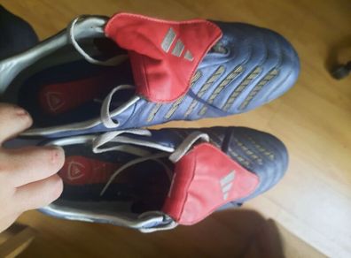 Rare Adidas 2004 Predator boots w/ tongue