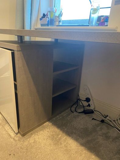 FREE-Office desk with storage