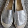 Silver flats size 7.5-8 Image 4