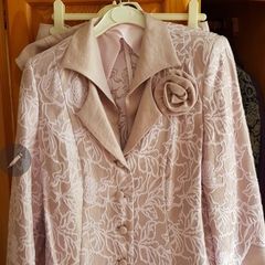 Ladies 3 Piece Suit