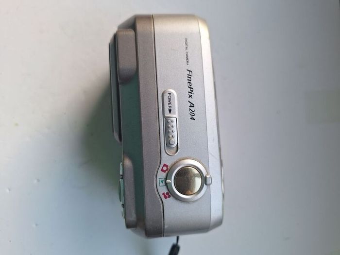 Fujifilm FinePix A204 digital camera