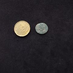 Roman Coin : Emperor Valens , 364-378 AD , Hammered
