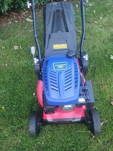 Self Drive Lawnmower