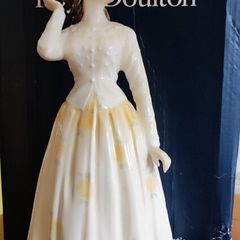 Royal Doulton Susannah HN 4221