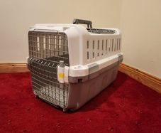 pet carrier