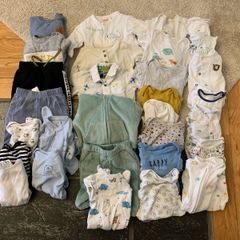 Baby Boy 0-3 month clothes bundle (100 items)(Great condition)