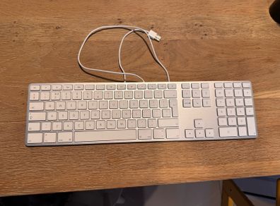 Apple keyboard