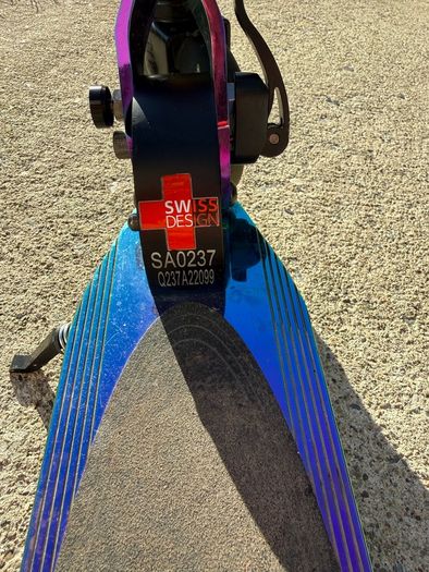 Folding scooter