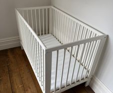 Ikea Cot