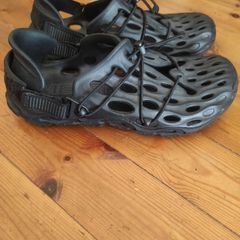 Merrell hydro moc style sandals size 7