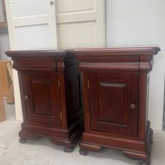 Bedside locker, solid hardwood