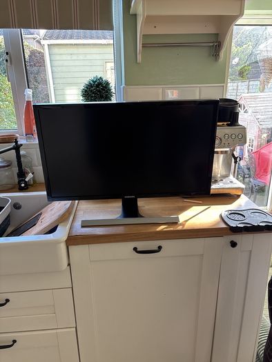 samsung 28 inch 4k