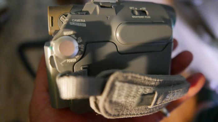 Sony Digital HandyCam DCR-HC22E MiniDV Camcorder Video Camera NTSC Japan silver