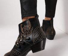 Amazing Ankle Boots with Studs size 39 (new/unboxed)