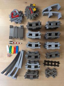 Lego Duplo - 119 train track pieces