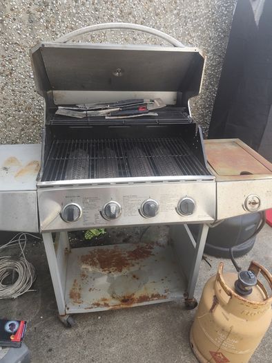 Free - Bbq