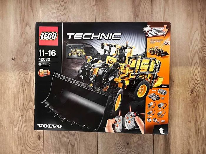 LEGO Technic 42030