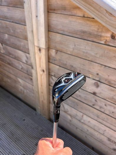 Golf clubs