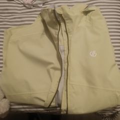 Rain jacket/coat