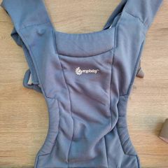 Ergobaby embrace baby carrier