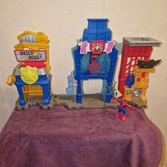 Hasbro Spiderman playset
