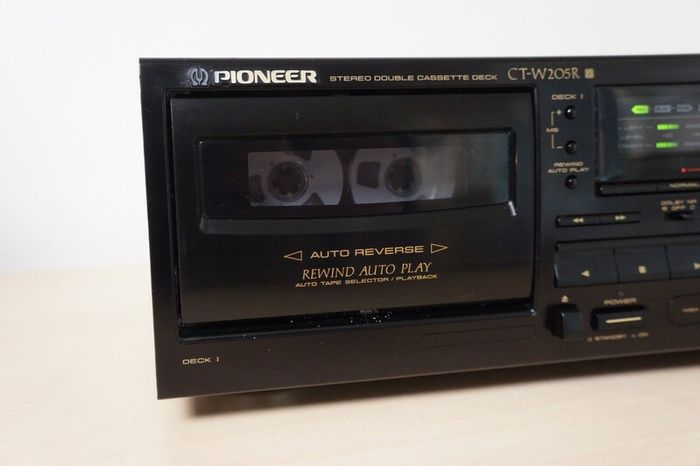Pioneer CT-W205R Cassette tape deck - free shipping