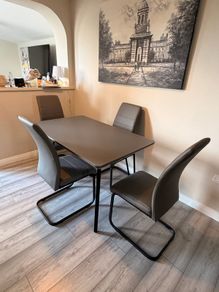 Kitchen Table and Chairs
