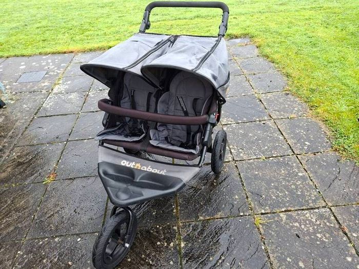 Out n About Double Buggy(with footmuffs)