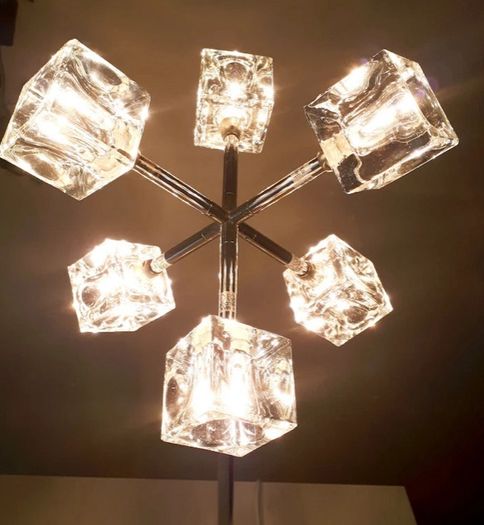 Table lamp