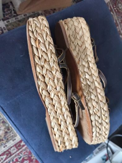yls sandle