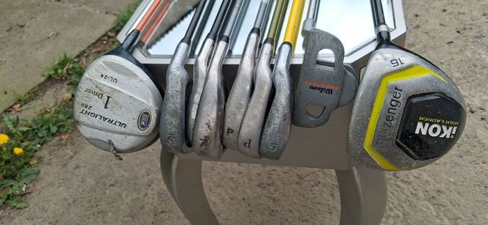 Kids Childrens golf clubs putter and bags