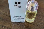 Mini perfume bottle