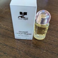 Mini perfume bottle