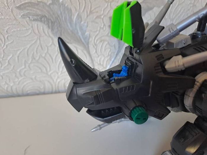 Zoids Dark Horn Zoid with CP-3 cannon