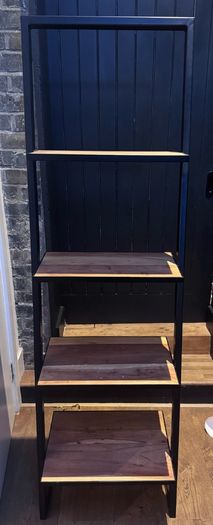 ladder display unit