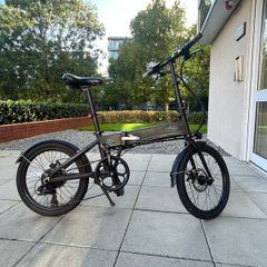 Fiido Folding Electric Bike/  New Tyres & Brakes + Charger & Free Lock