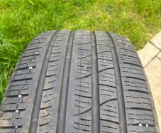 275/45/20 Pirelli Scorpion Verde all season