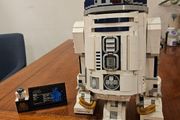 R2-D2 Lego Retired