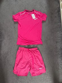 Pink Nike Dri Fit Set Size M
