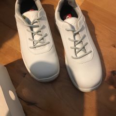 jori safety shoes UK9.5 44EU hospitality healthcare