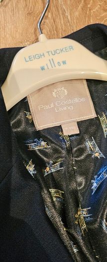 PAUL Costello SUIT 9years