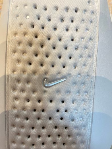 Nike Mind 001