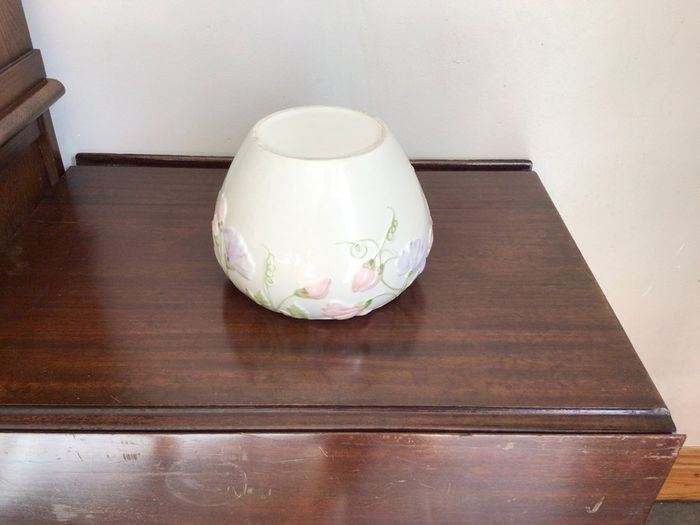 Medium sized Floral plant pot