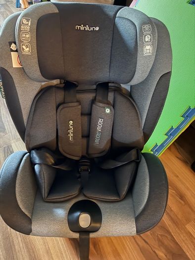 MiniUno Car Seat