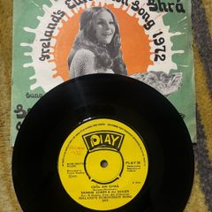 Sandie Jones And The Dixies 7" vinyl single  Irish pressing