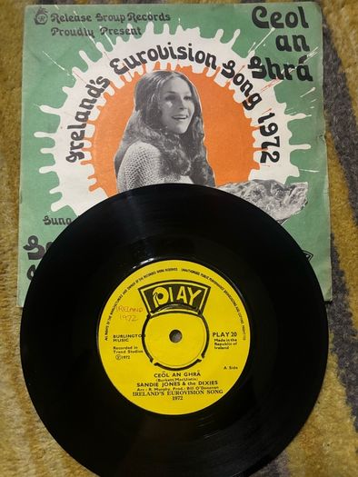 Sandie Jones And The Dixies 7" vinyl single  Irish pressing