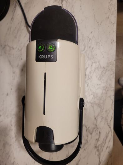 Nespresso Inissia Capsule Coffee Machine