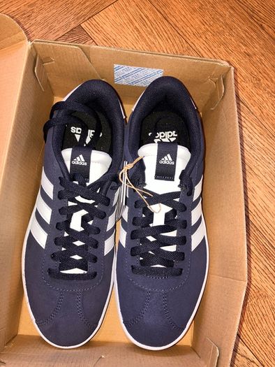 Adidas woman's vl court trainer navy