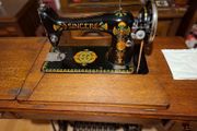 Vintage Sewing Machine 1930 Singer 66